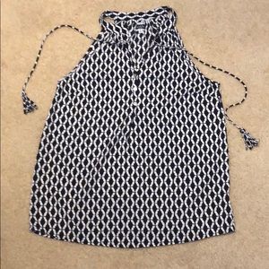 Black and white patterned tank